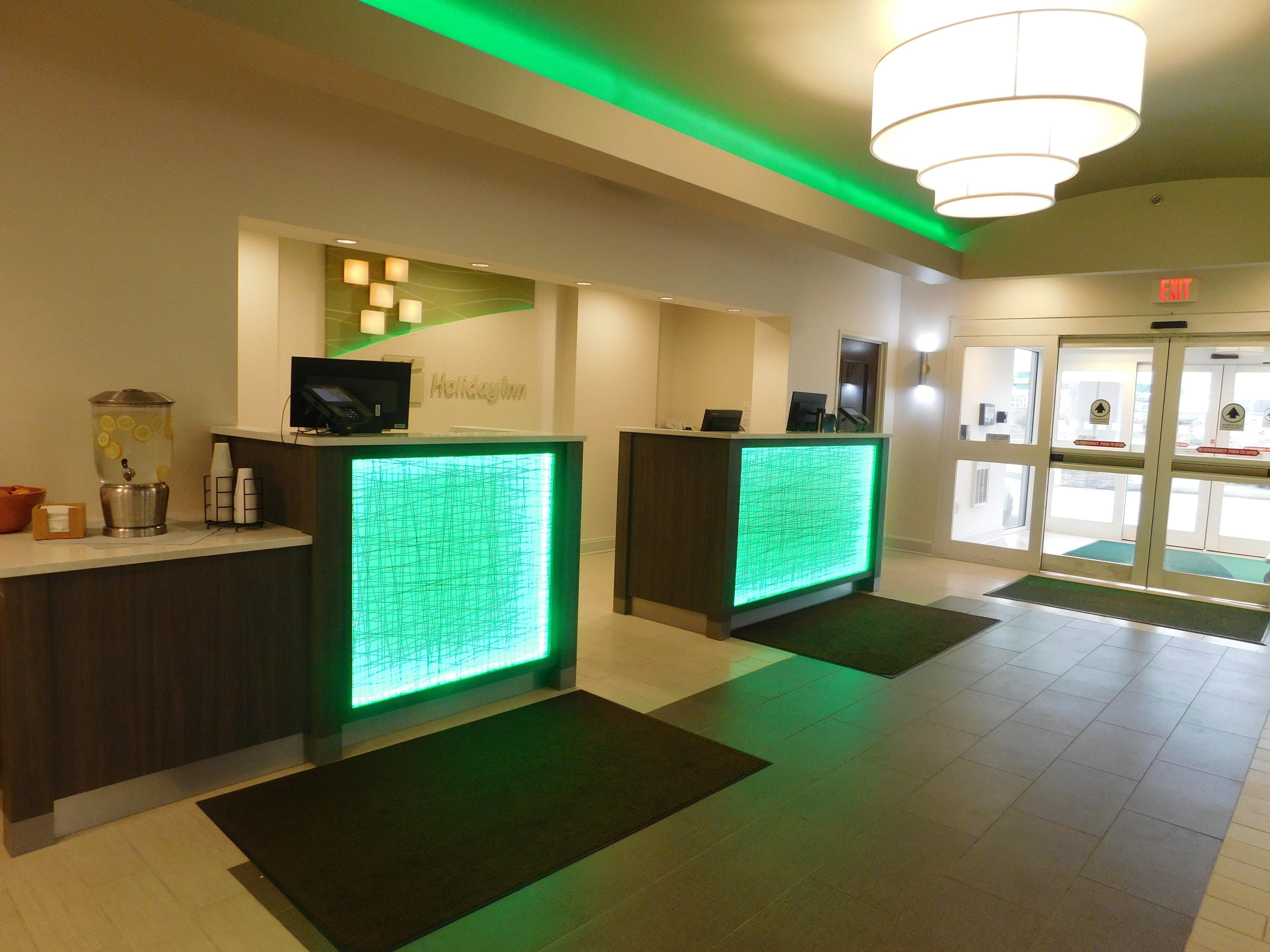 Holiday Inn Hotel & Suites Rochester - Marketplace By Ihg Exterior foto
