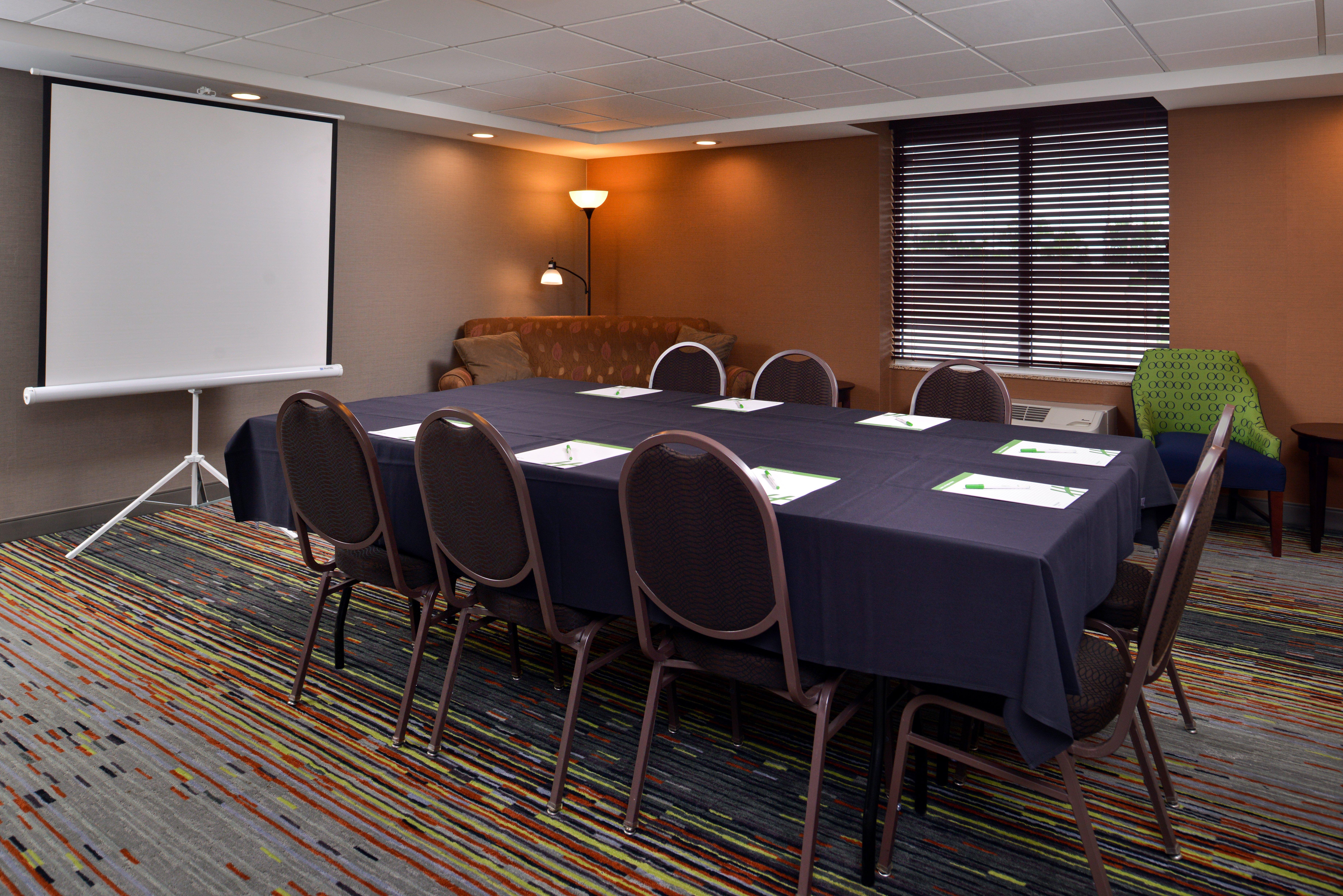 Holiday Inn Hotel & Suites Rochester - Marketplace By Ihg Exterior foto
